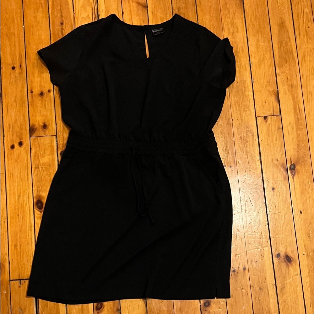Elegant Black Dress